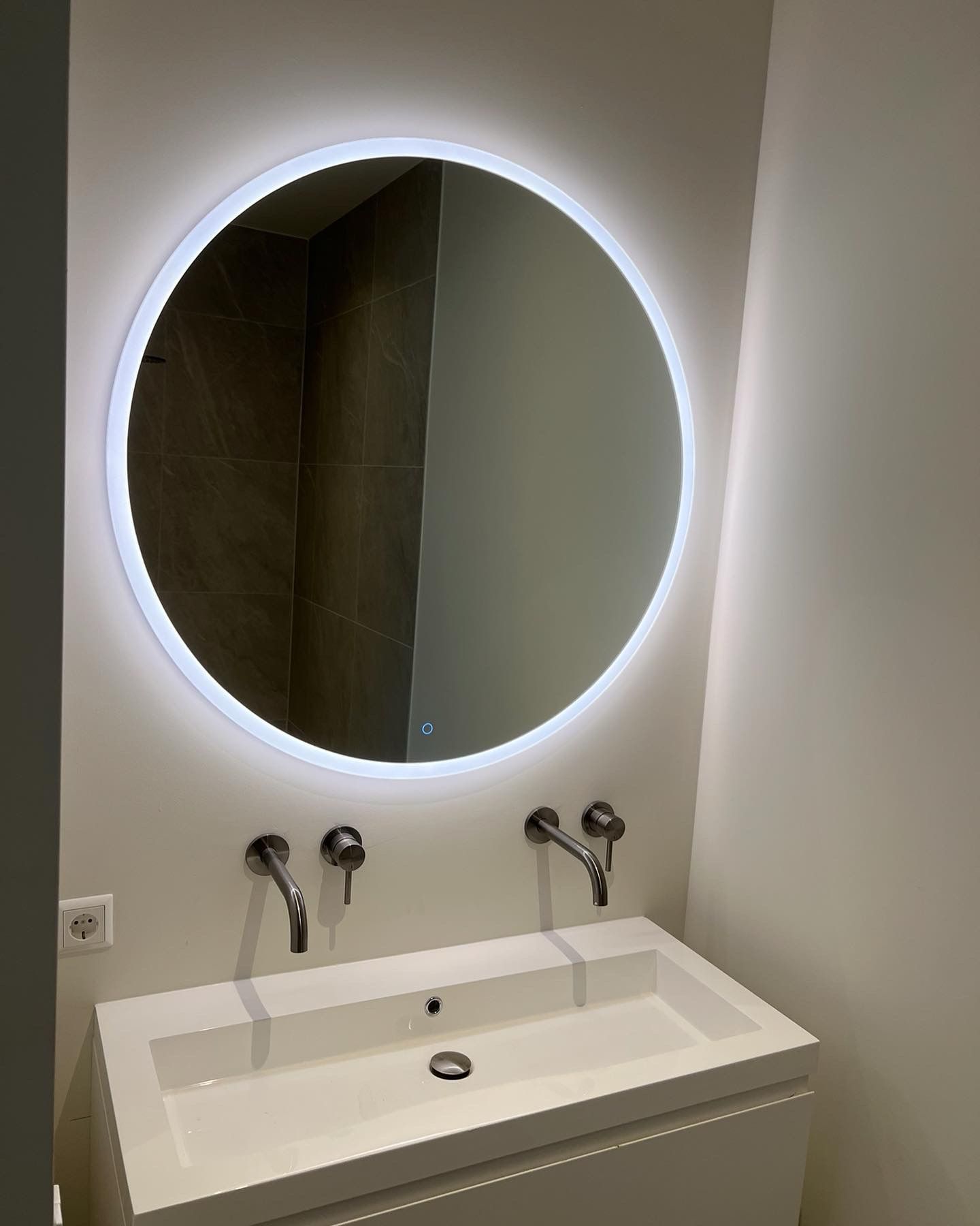 WhatsApp Image 2024-03-08 at 21.37.47 (1)