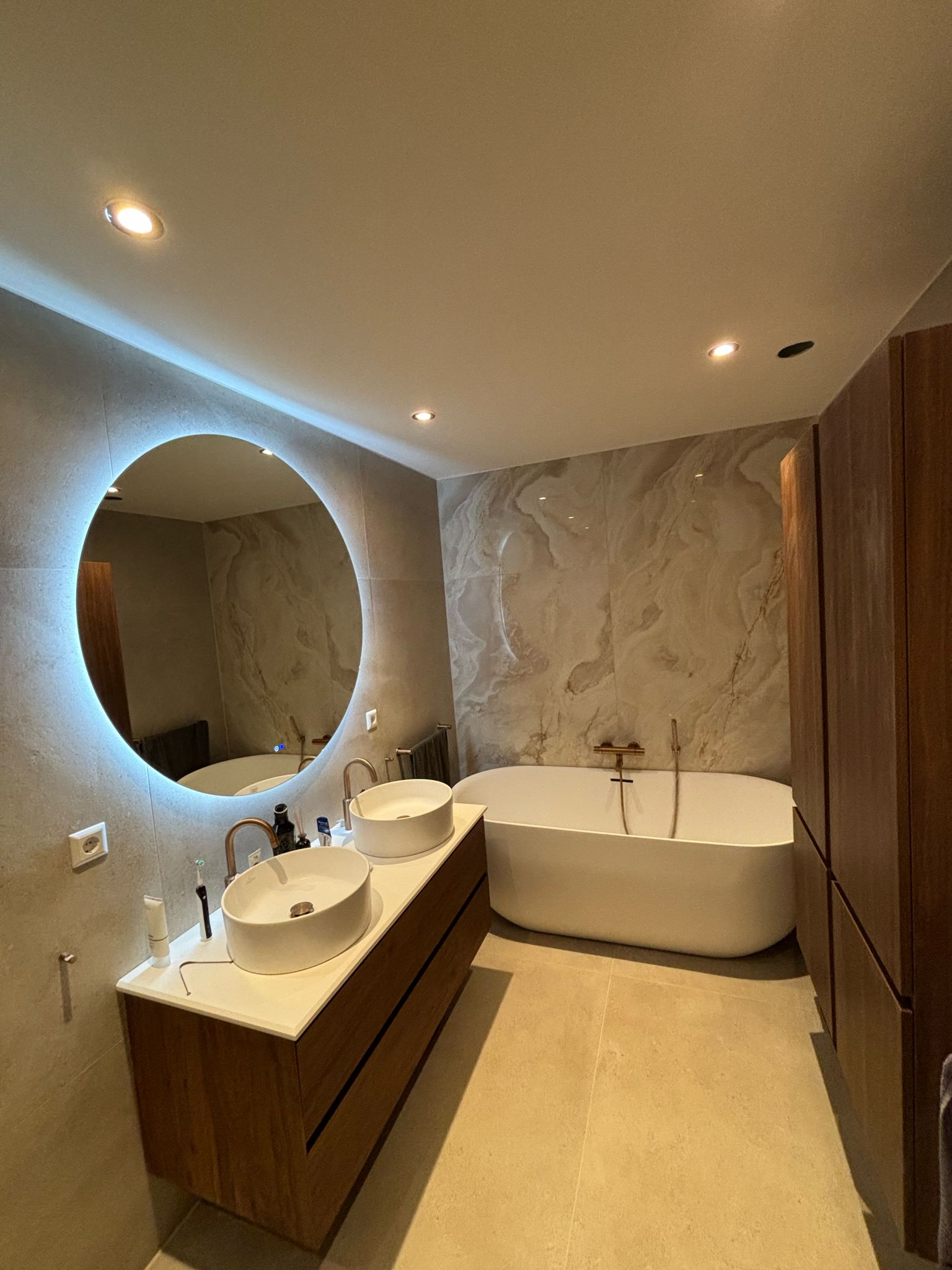 WhatsApp Image 2024-03-08 at 21.38.46 (1)